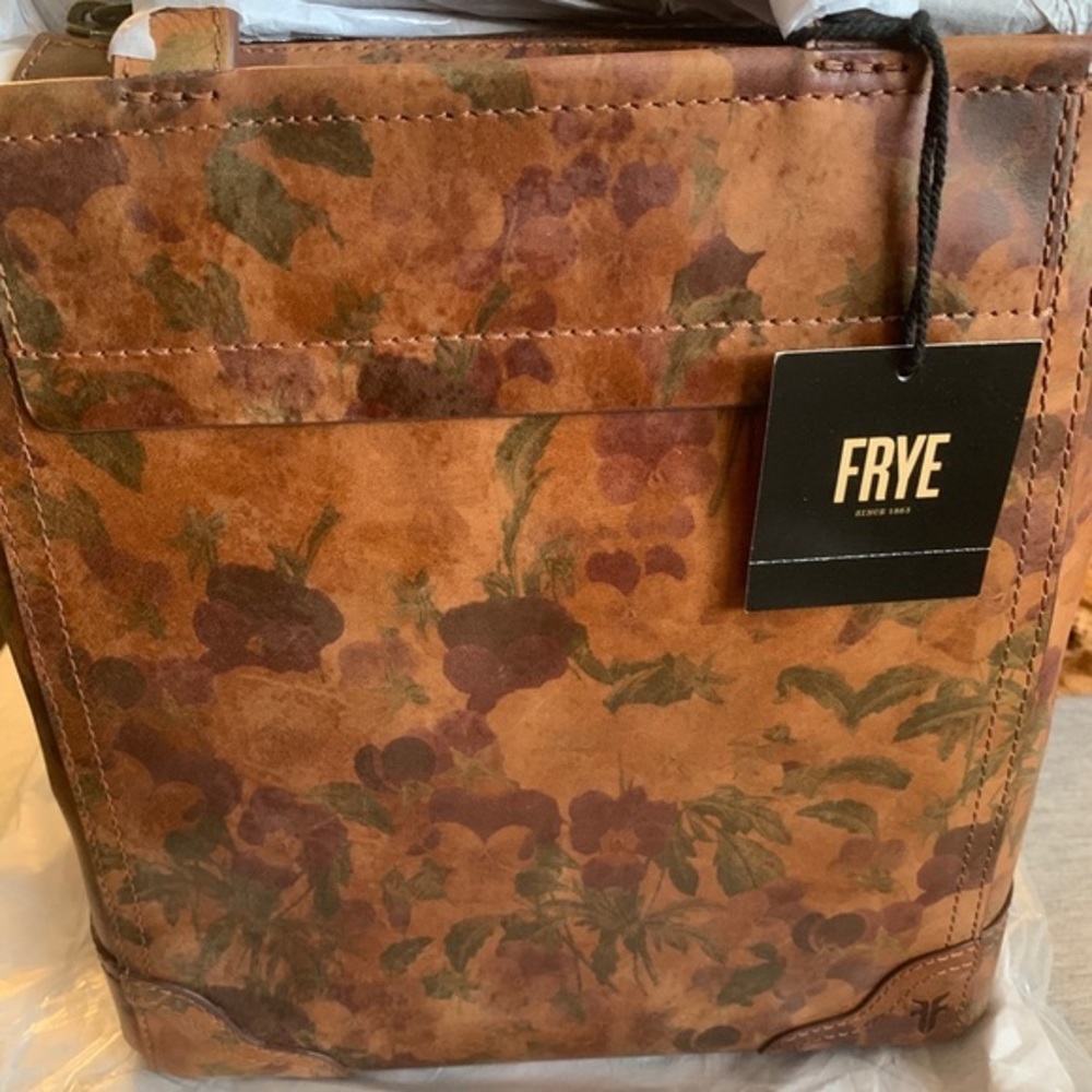 NWT Frye Vintage Floral Soft Leather Tote Purse